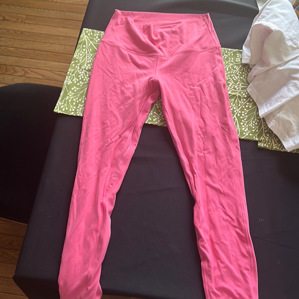 Pink double lined lululemon leggings